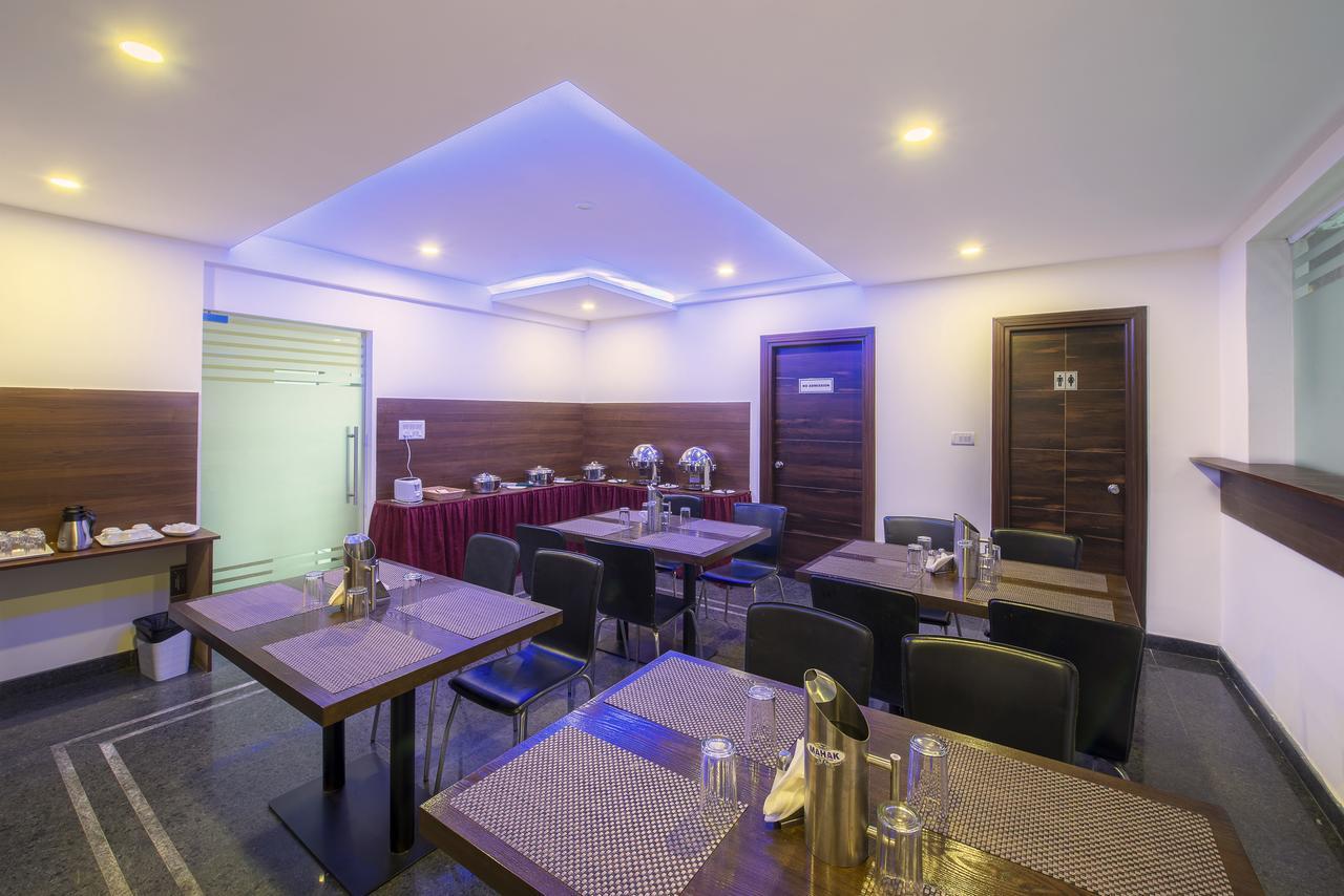 Hotel Daffodil Delight - Manyata Tech Park à Bangalore Extérieur photo